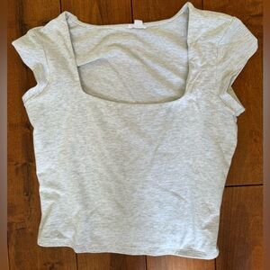 NEVER WORN Garage Portia Square Neckline Tee
M
Grey